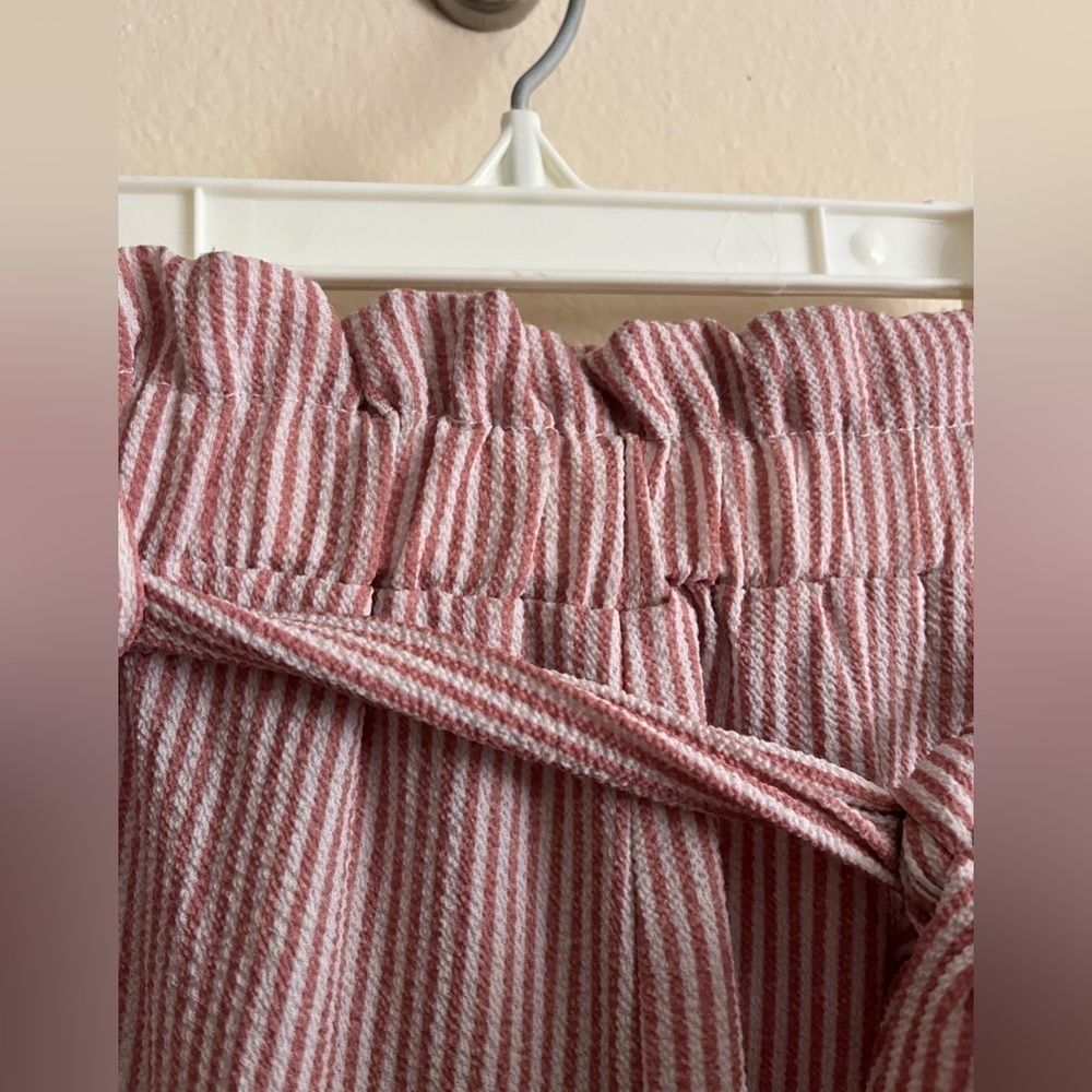 Striped Paperbag Pants - Picture 2 of 6